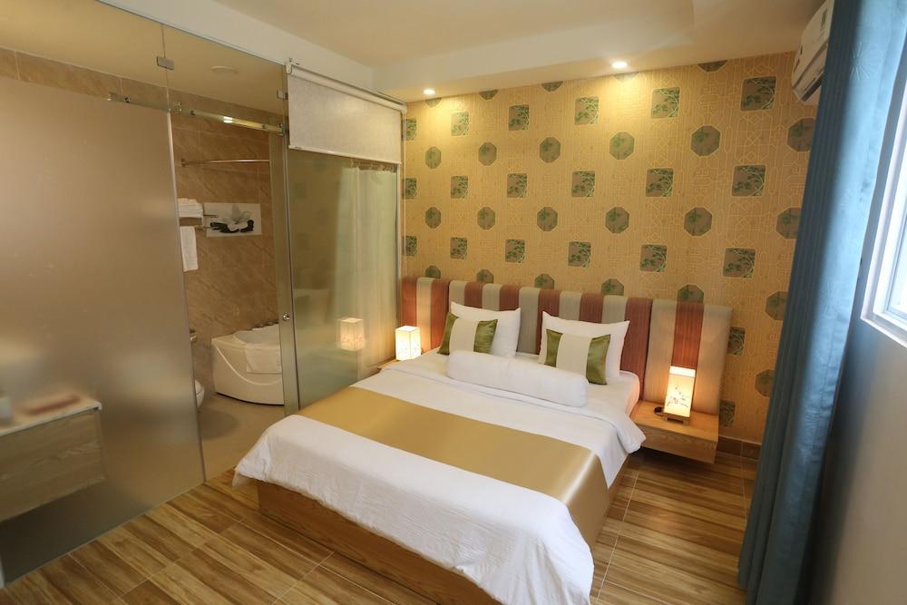 Thuy Sakura Hotel & Serviced Apartment Thành Pho Ho Chí Minh Esterno foto