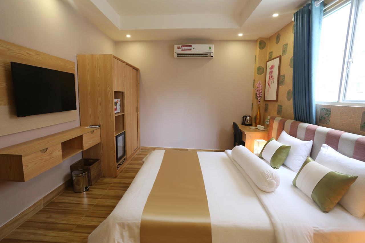 Thuy Sakura Hotel & Serviced Apartment Thành Pho Ho Chí Minh Esterno foto
